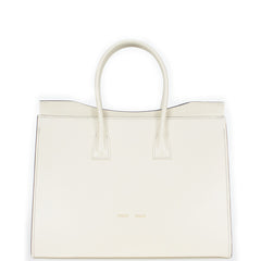 JÉROME STUDIO Handgemachte Leder Tote Bag in Off-white aus natürlich gegerbtem Kalbsleder, Leder tote bag, Leather tote bag, Weiße Damenhandtaschen, Lederhandtasche, Minimalistische Handtaschen, Bags, Handbags, Handcrafted in Germany, Eco-friendly, Handcrafted leather bags, Natural tanned leather, Organic - Shop now - the wearness online-shop - ETHICAL & SUSTAINABLE LUXURY FASHION