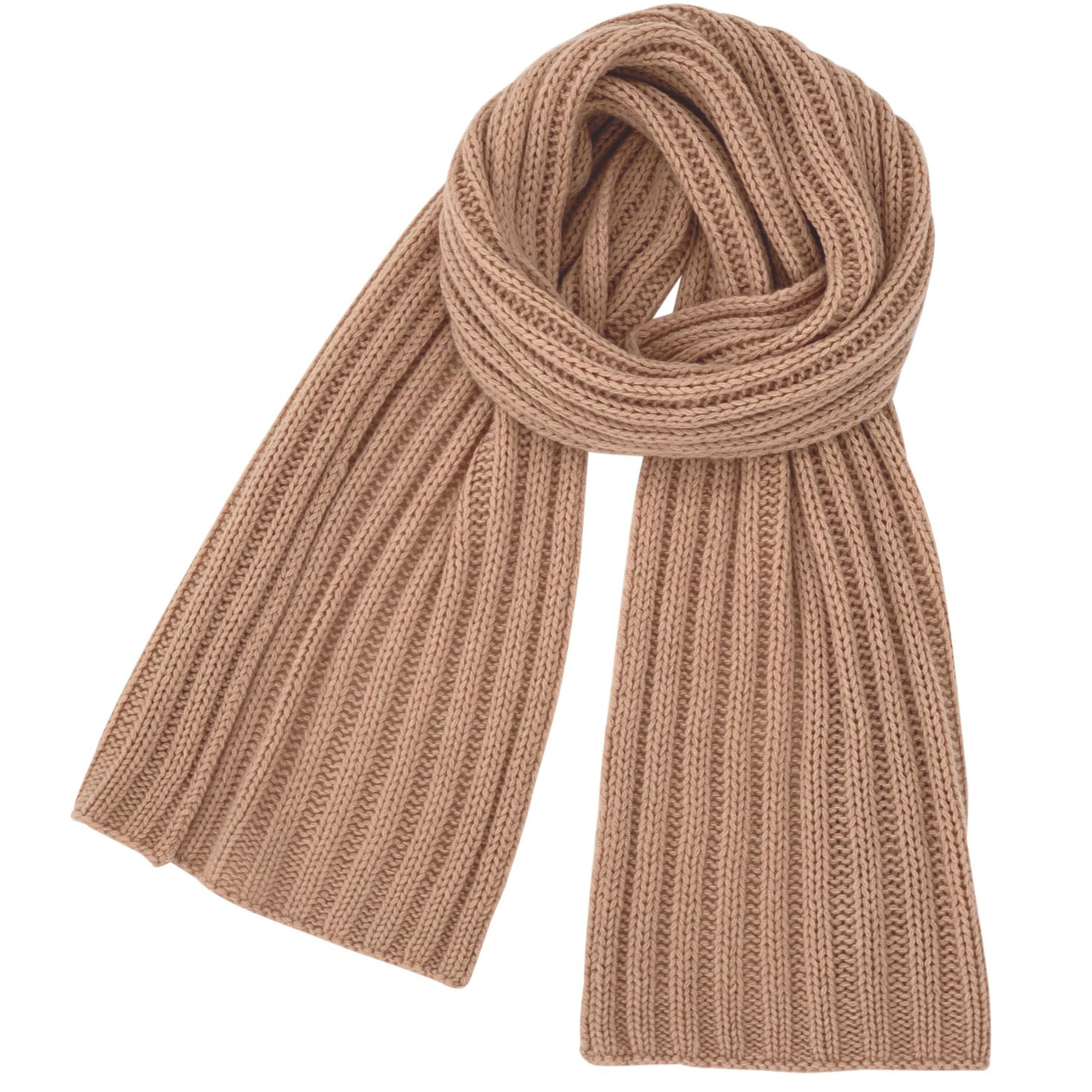 PETITE CALIN Kaschmirschal, Cashmere scarf, Camel, Beige, Sustainable cashmere, Kaschmir, Mütze, Handmade, Zero waste, Fair trade, Organic, Handcrafted, Handmade, Made in Europe, Made in Germany, Female Empowerment, Shop now - the wearness online-shop - ETHICAL & SUSTAINABLE LUXURY FASHION 